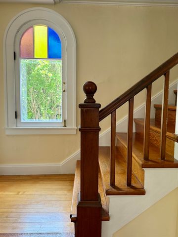 421 St. Paul Street, Burlington, VT 05401