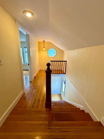 421 St. Paul Street, Burlington, VT 05401
