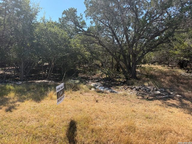 550 MISTY GLN, Canyon Lake, TX 78133