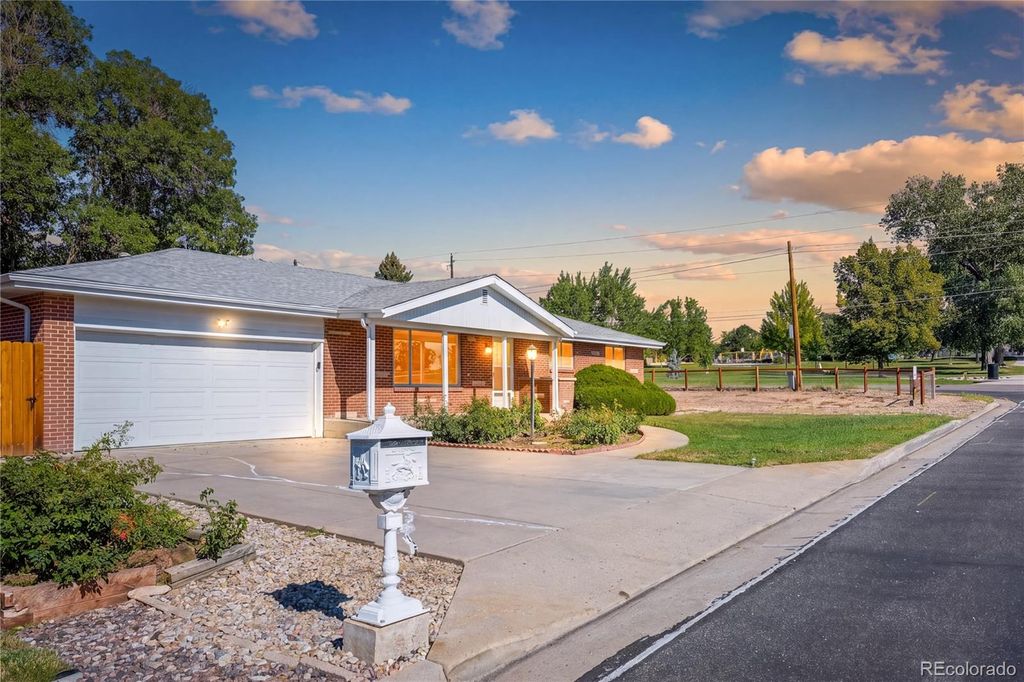 1505 S Lamar Street, Denver, CO 80232