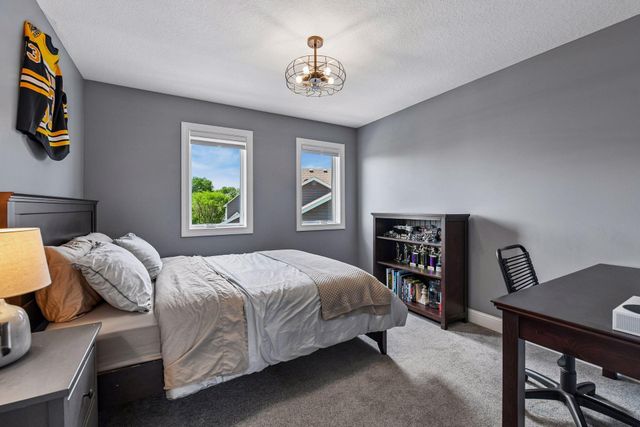 2880 Fairway Drive, Chaska, MN 55318