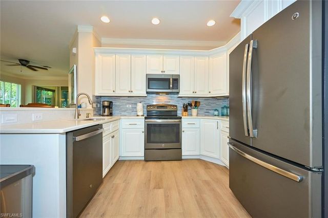 8837 E Bay CIR, Fort Myers, FL 33908