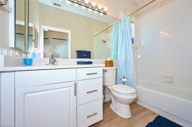 8837 E Bay CIR, Fort Myers, FL 33908