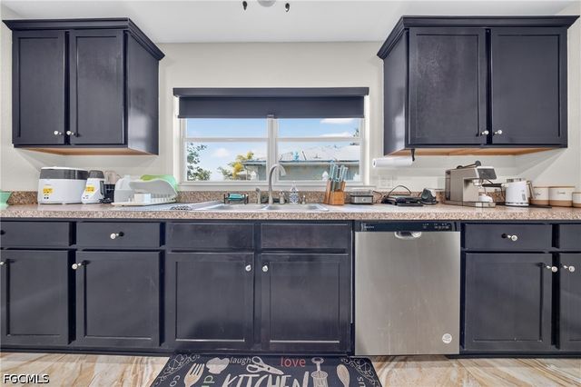 527 NW 27th AVE, Cape Coral, FL 33993