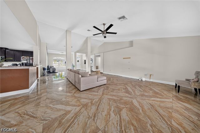 527 NW 27th AVE, Cape Coral, FL 33993