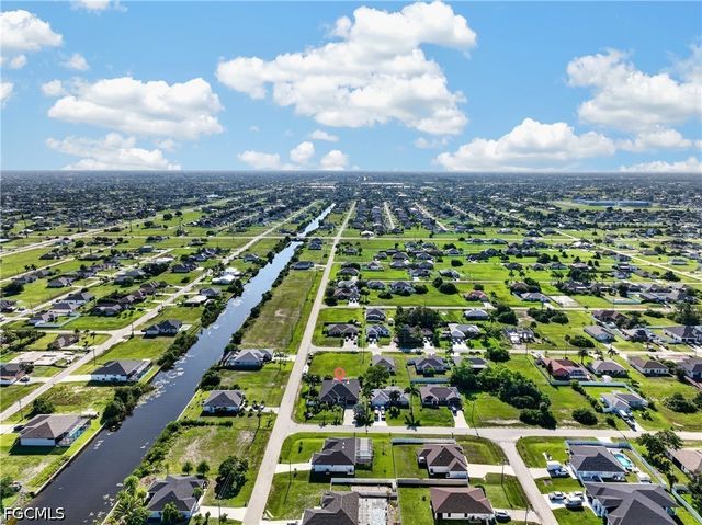 527 NW 27th AVE, Cape Coral, FL 33993