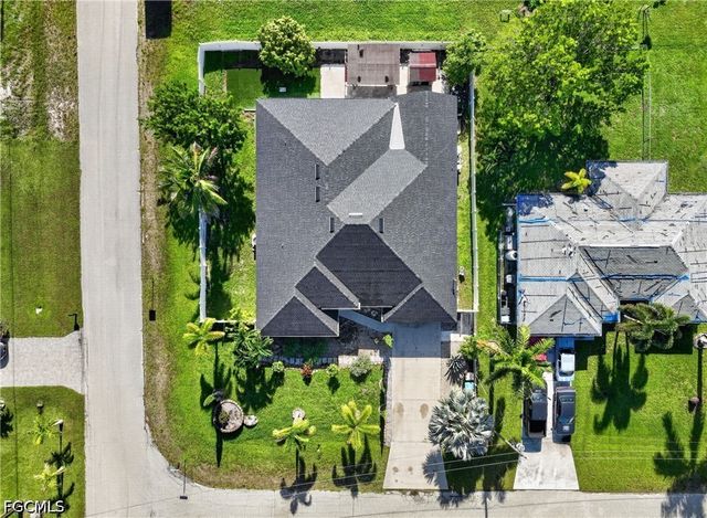 527 NW 27th AVE, Cape Coral, FL 33993