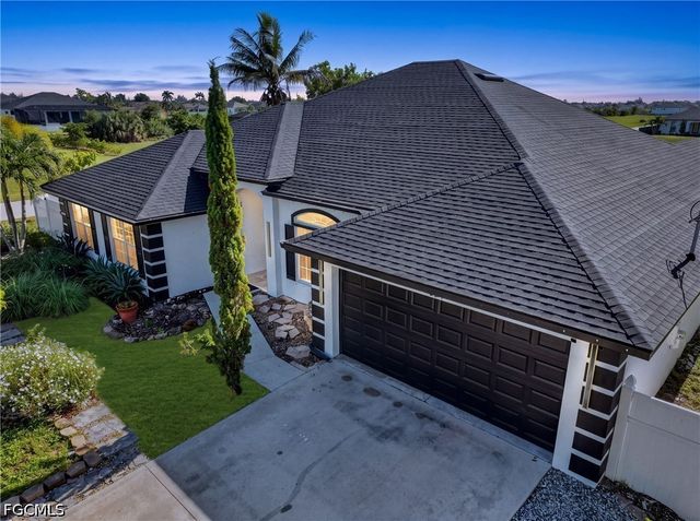 527 NW 27th AVE, Cape Coral, FL 33993