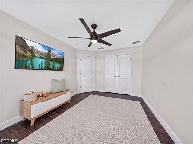 527 NW 27th AVE, Cape Coral, FL 33993