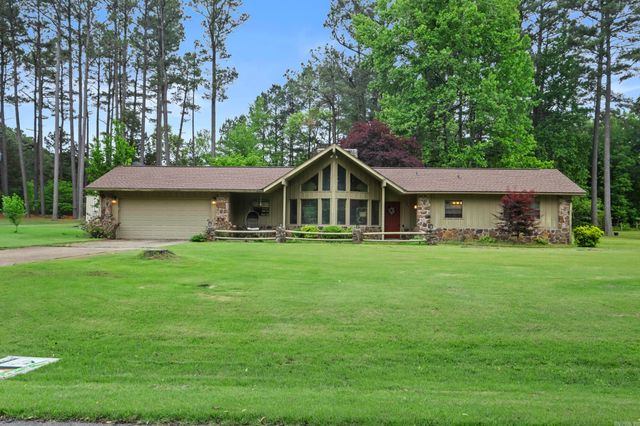 151 Pinon, Searcy, AR 72143