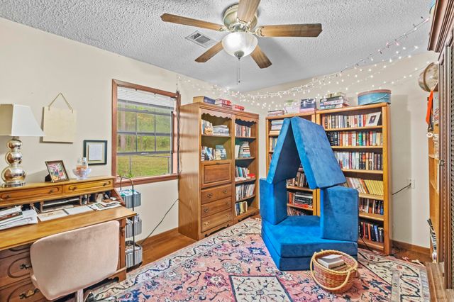 151 Pinon, Searcy, AR 72143