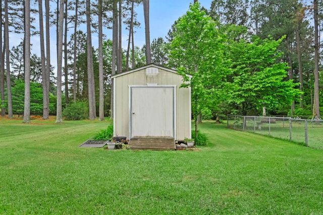 151 Pinon, Searcy, AR 72143