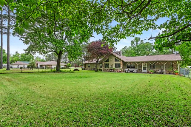151 Pinon, Searcy, AR 72143