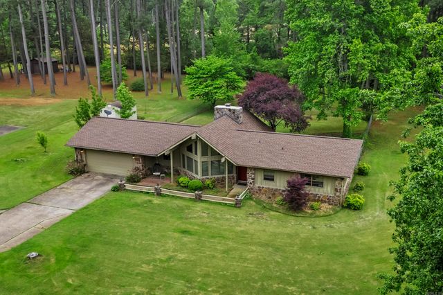 151 Pinon, Searcy, AR 72143