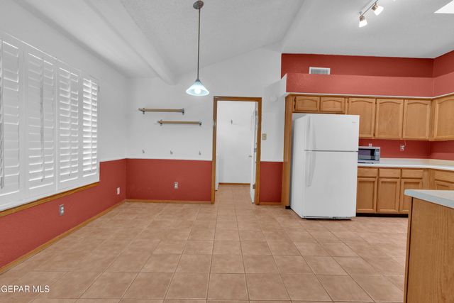 7516 PLAZA TAURINA Drive, El Paso, TX 79912