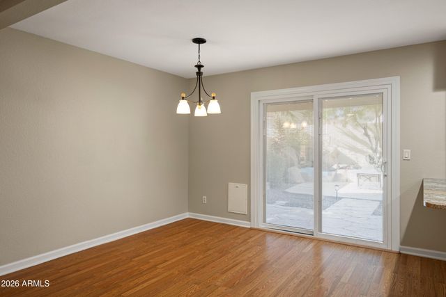 3402 E WINDSONG Drive, Phoenix, AZ 85048