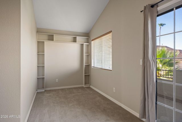3402 E WINDSONG Drive, Phoenix, AZ 85048
