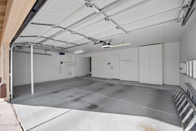 3402 E WINDSONG Drive, Phoenix, AZ 85048