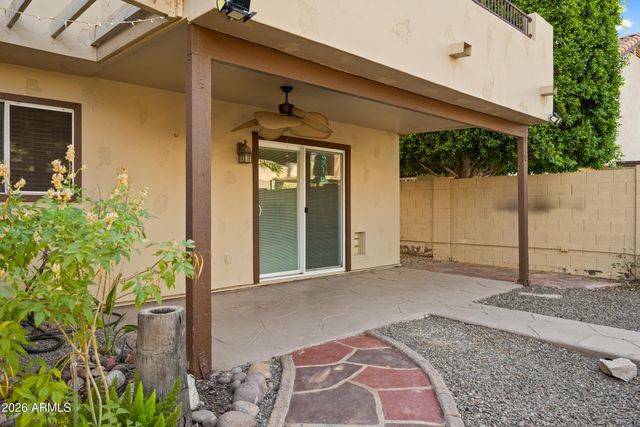 3402 E WINDSONG Drive, Phoenix, AZ 85048