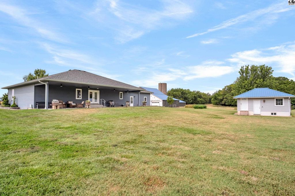 348 Arrowhead Road