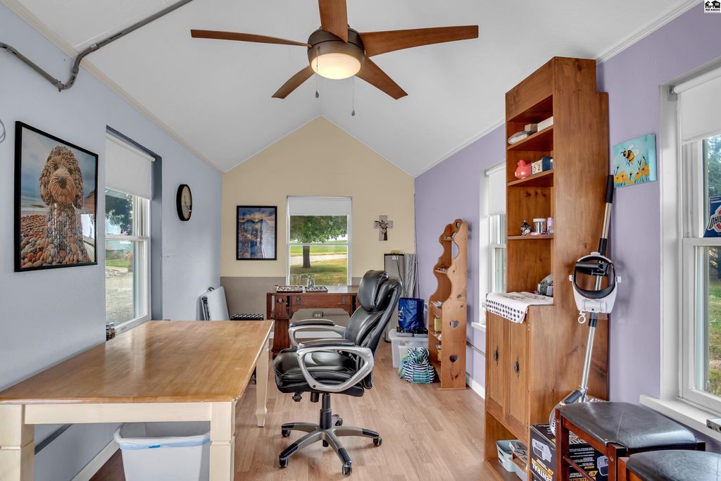 348 Arrowhead Road