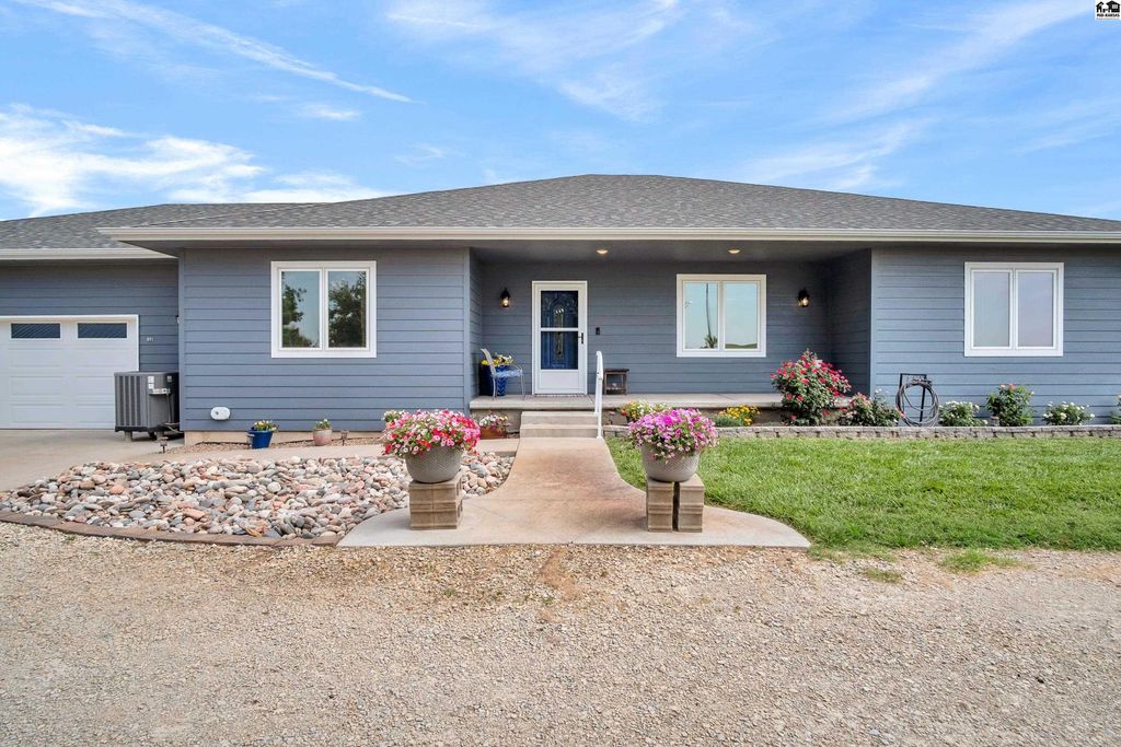 348 Arrowhead Road