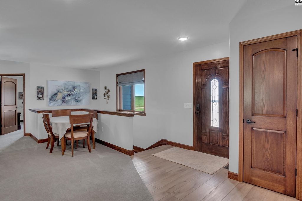 348 Arrowhead Road