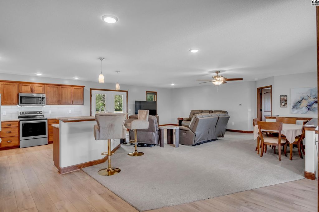 348 Arrowhead Road