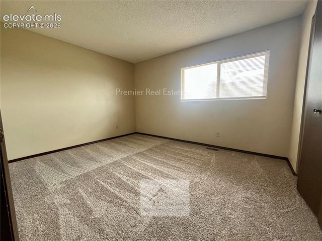 2437 Cherokee Park Place, Colorado Springs, CO 80915