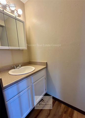 2437 Cherokee Park Place, Colorado Springs, CO 80915