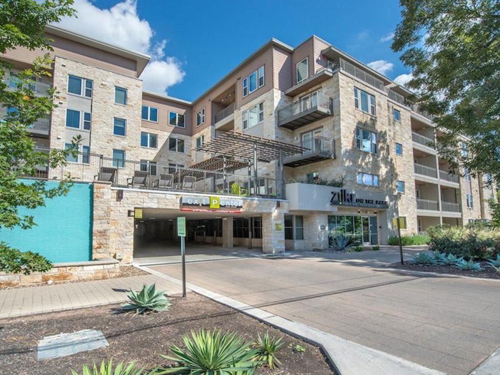 1900 Barton Springs RD 2002, Austin, TX 78704