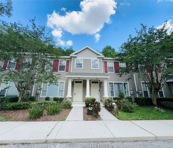 207 GOLDEN POND COURT, Valrico, FL 33594
