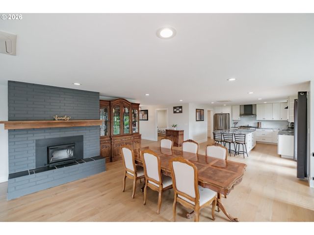 7500 SPRING VALLEY Rd, Salem, OR 97304