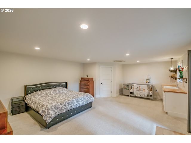 7500 SPRING VALLEY Rd, Salem, OR 97304