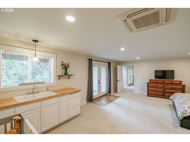7500 SPRING VALLEY Rd, Salem, OR 97304