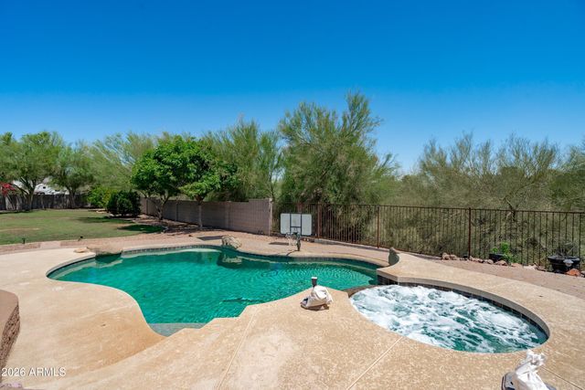 3311 N 190TH Drive, Litchfield Park, AZ 85340