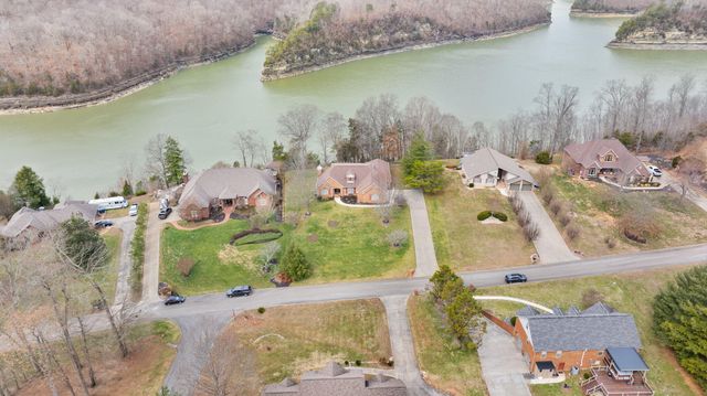 512 Water Cliff Drive, Somerset, KY 42503