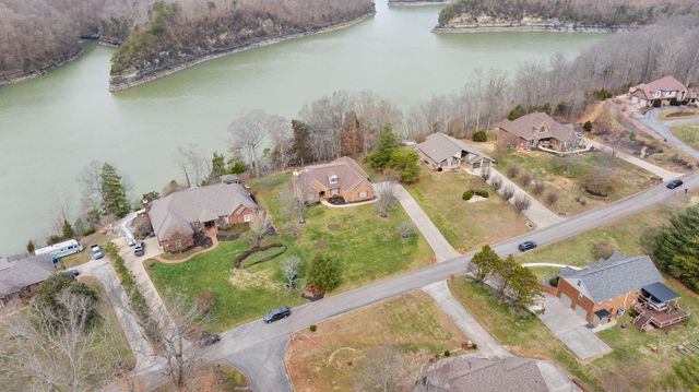 512 Water Cliff Drive, Somerset, KY 42503