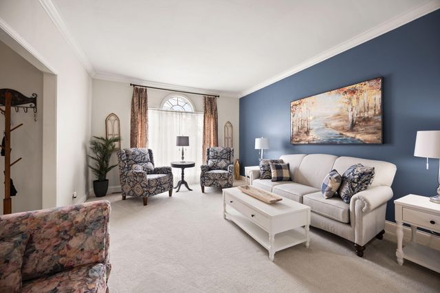 512 Water Cliff Drive, Somerset, KY 42503