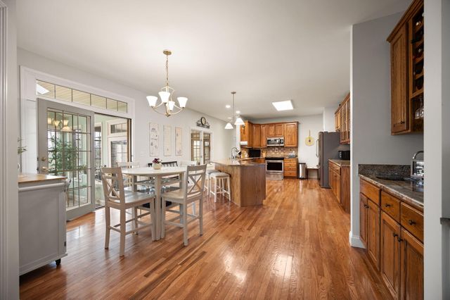 512 Water Cliff Drive, Somerset, KY 42503