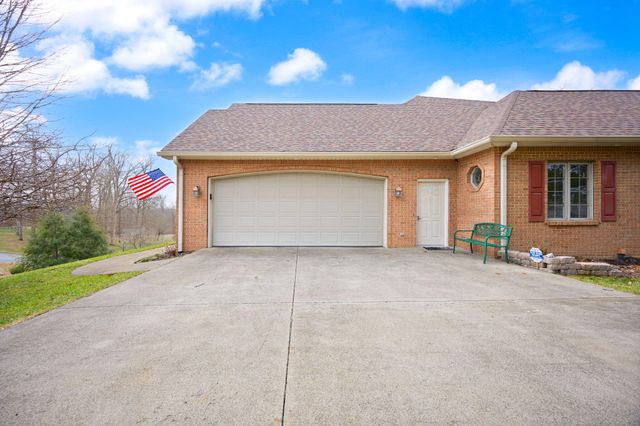 512 Water Cliff Drive, Somerset, KY 42503