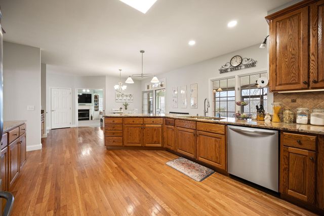 512 Water Cliff Drive, Somerset, KY 42503