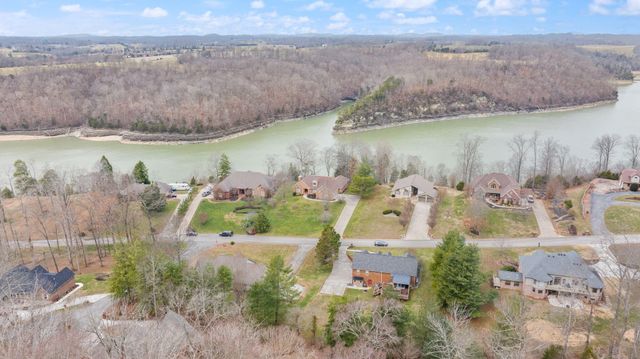 512 Water Cliff Drive, Somerset, KY 42503