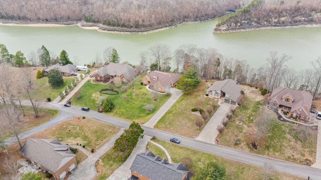 512 Water Cliff Drive, Somerset, KY 42503