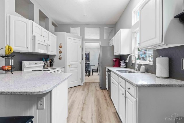5874 Stonebridge Circle, Miami Twp, OH 45150
