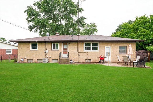 6707 Monroe Court, Merrillville, IN 46410