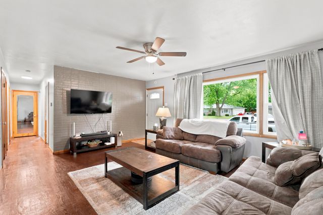 6707 Monroe Court, Merrillville, IN 46410
