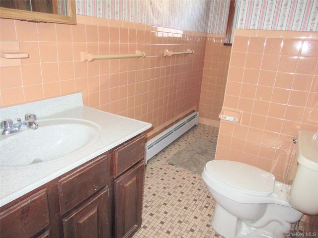 18 Station Road, Salisbury Mills, NY 12577