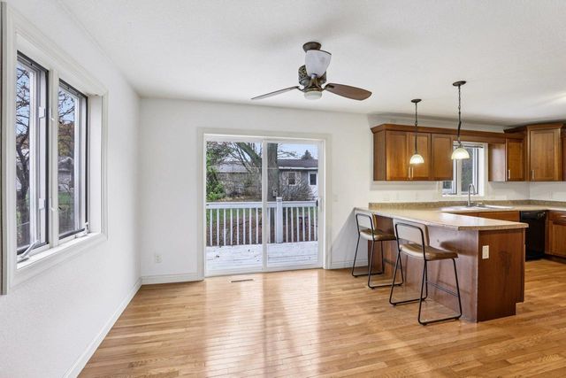 1007 Eric Lane, Waunakee, WI 53597