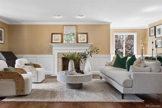 15 Mockingbird Lane, Englewood, CO 80113